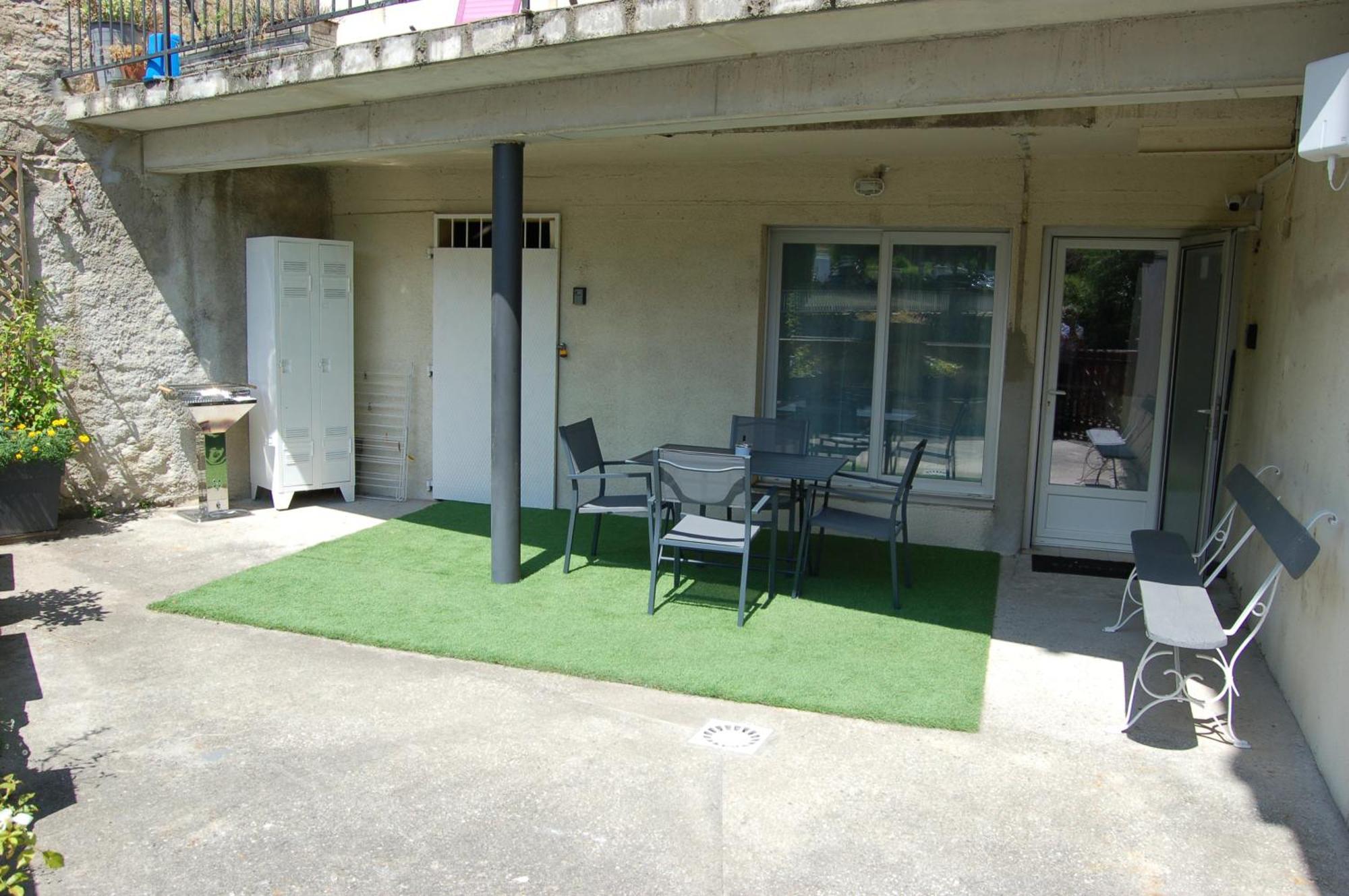 La Lauze Apartment